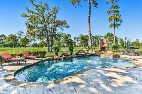 14603 Logan Fls Ln, Humble TX 77396-3774 exterior