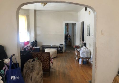 4513 West End Ave, Chicago IL 60644-2156 exterior