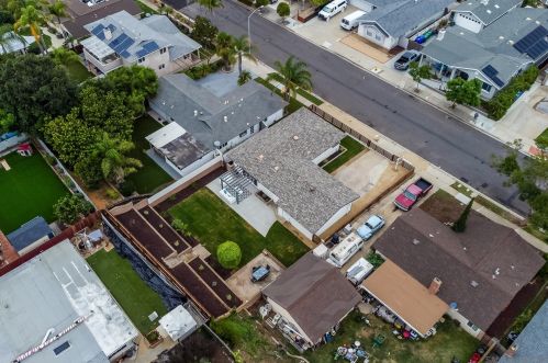 4304 Quapaw Ave, San Diego CA 92117-4525 exterior