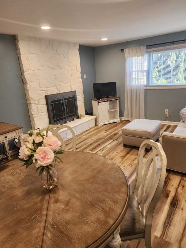 375 Salt Point Tpke, Poughkeepsie NY 12603-1053 exterior