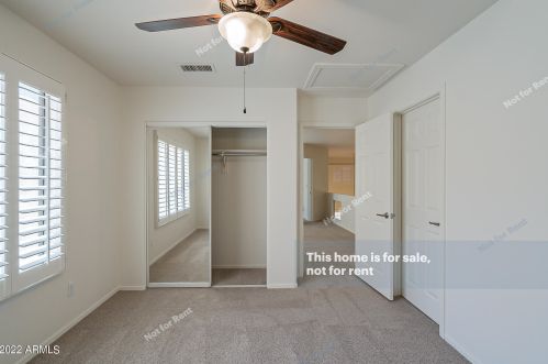 17033 45th St, Phoenix AZ 85050-8561 exterior