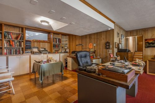 38 Churchill Rd, Pittsburgh PA 15235-5103 exterior