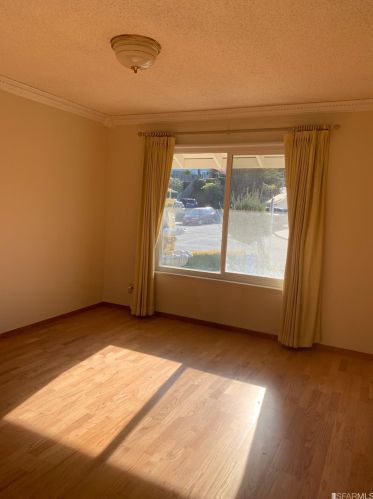 10 Manzanita Ct, Millbrae CA 94030-2848 exterior