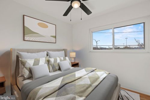 10 Taylor Run Pkwy, Alexandria VA 22314-4978 exterior