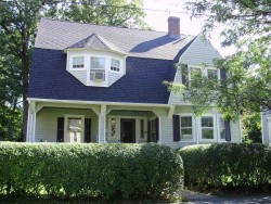52 Bourne St, Newton, MA 02466-1722