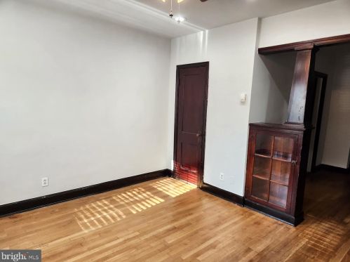 2728 Minnesota Ave, Washington DC  20019-1007 exterior