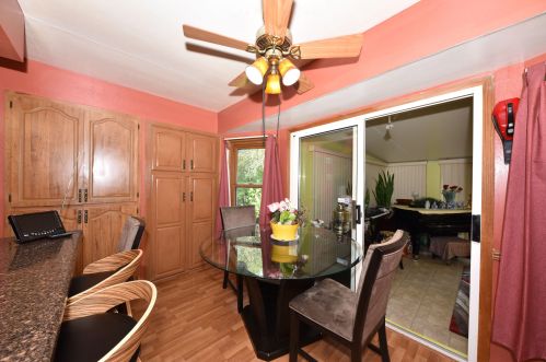 11014 Derby Ave, Milwaukee WI 53225-4452 exterior