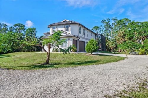 291 21st St, Naples, FL 34120-1803