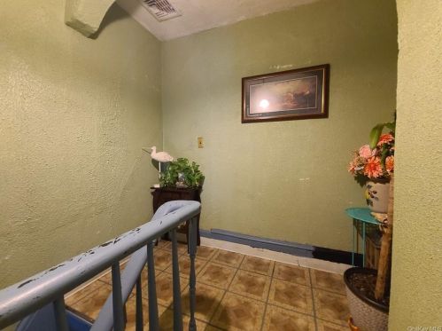 407 North St, Middletown NY 10940-3727 exterior