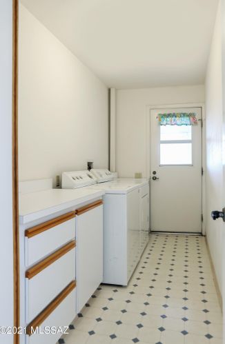 641 Paseo Del Prado, Green Valley AZ 85614-1974 exterior