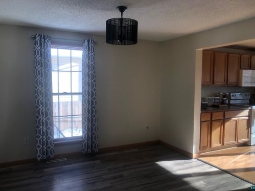 9234 Brk St, Duluth MN 55810-1526 exterior