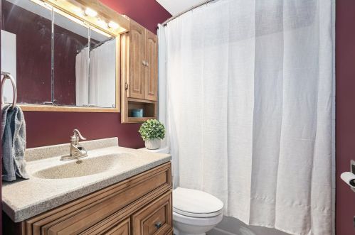 1036 Cricklewood St, Wyoming MI  49509-2843 exterior