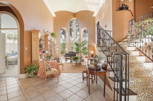 2426 Indian Pipe Way, Naples FL 34105-3022 exterior