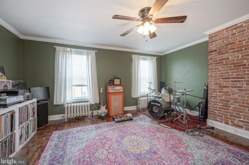 2202 Cumberland St, Philadelphia PA 19125-2204 exterior