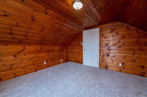 119 Highland Ave, West Springfield MA 01089-1017 exterior