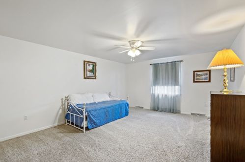 100 Parliament Dr, Moon Twp PA 15108-3276 exterior