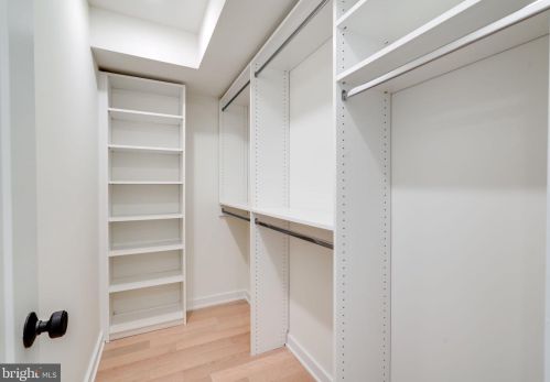 959 Marshall St, Philadelphia PA 19122 exterior