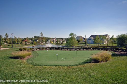 17 Spencer Dr, Jackson Twp NJ  08527-4389 exterior