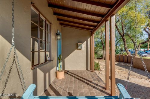 2608 10 St, Phoenix AZ 85085-7781 exterior