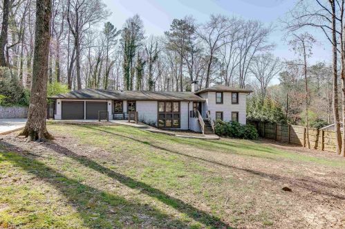 1485 Harts Mill Rd, Atlanta GA  30319-1824 exterior