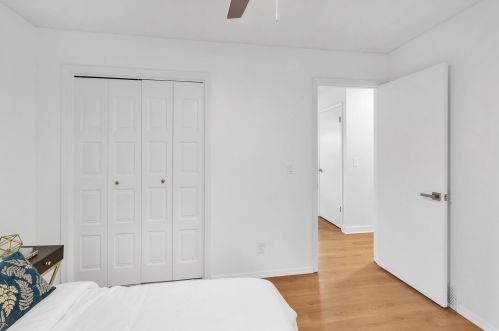 6422 Meadowview Ave, Kalamazoo MI  49048-9448 exterior