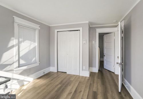 2216 Cv Rd, Camden NJ 08110-1633 exterior