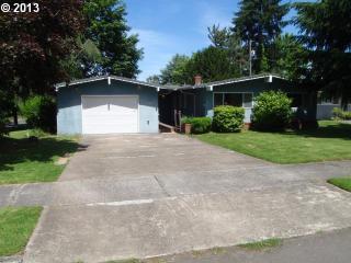 2426 136th Ave, Portland OR  97236-2804 exterior