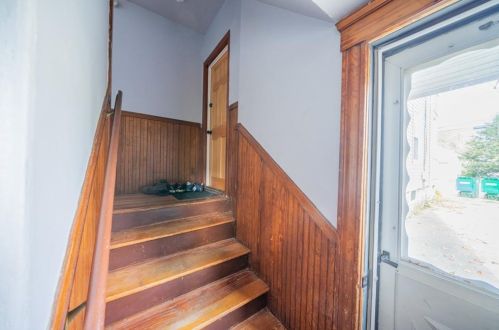 363 Logee St, Woonsocket RI 02895-6031 exterior