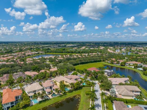 17830 Monte Vista Dr, Boca Raton FL  33496-1054 exterior