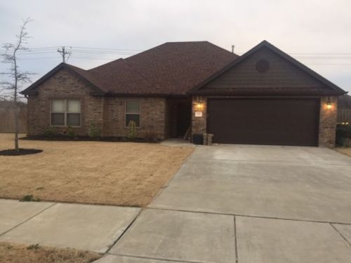 3081 Tranquil Ave, Springdale AR  72764-6398 exterior