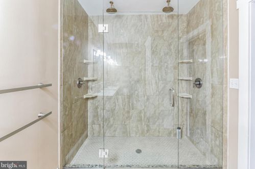 405 Orange St, Lancaster PA 17603-3760 exterior