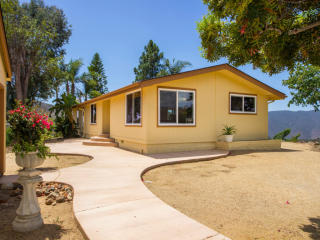 2361 Rainbow Glen Rd, Fallbrook, CA 92028-8451