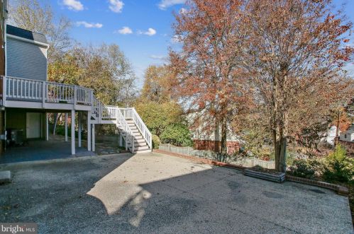 311 Kentucky Ave, Alexandria VA 22305 exterior