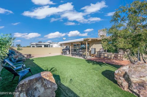 10302 Calle Del Este, Tucson AZ  85748-6845 exterior