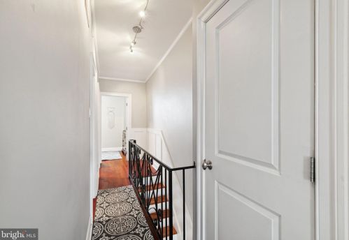 208 Mckean St, Philadelphia PA 19148-2646 exterior