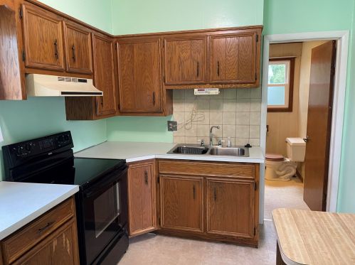 1816 12 St, Manitowoc WI 54220-6218 exterior