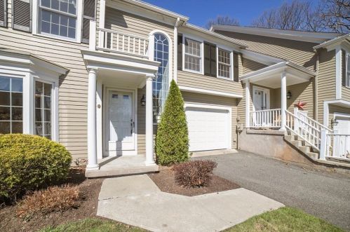 28 Windpath, West Springfield, MA 01089-1705
