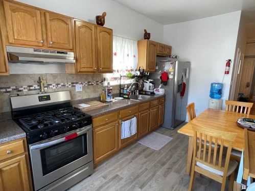 314 St, Union City NJ 07087-4505 exterior