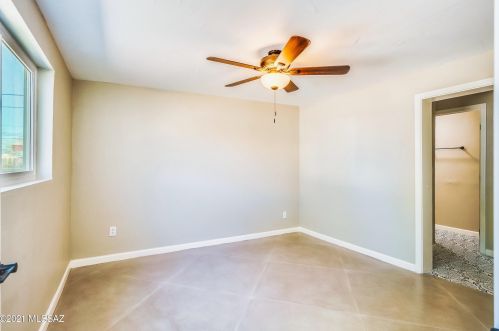 4137 1 St, Tucson AZ 85711-1510 exterior