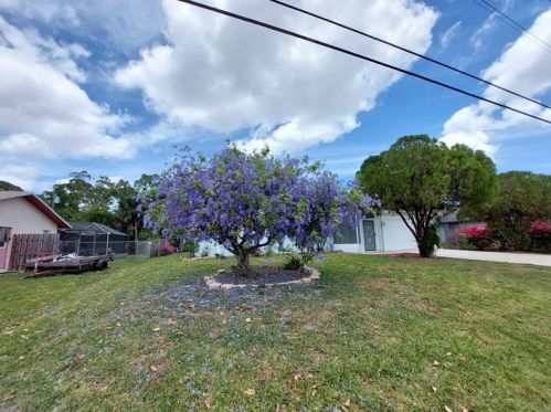 509 Floresta Dr, Fort Pierce FL  34983-8613 exterior