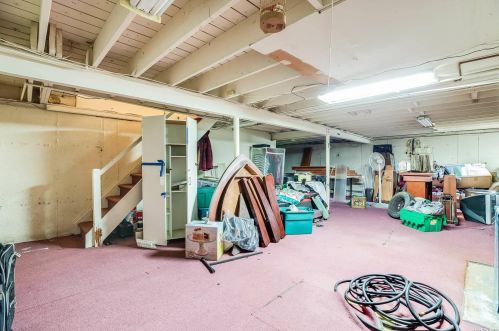 40 Kent Rd, Valley Stream NY 11580-3333 exterior