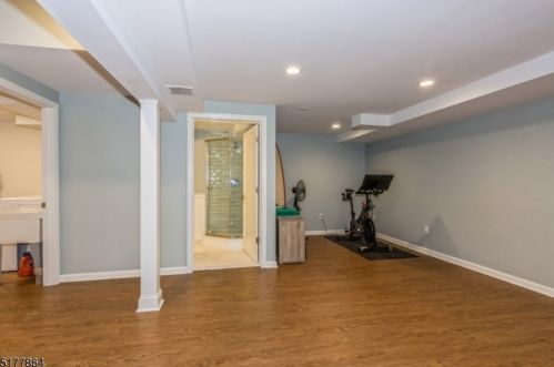 1401 Outlook Dr, Mountainside NJ 07092-1412 exterior