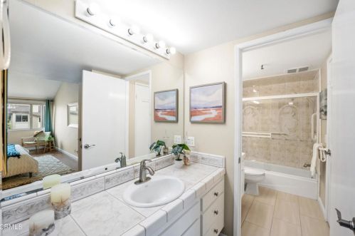 3604 Sunset Ln, Oxnard CA 93035-4130 exterior