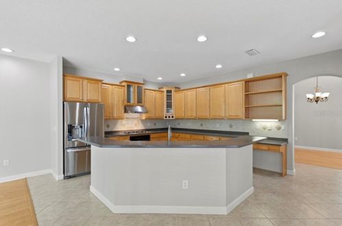 8204 Nature Cove Way, Tampa FL 33647-3224 exterior