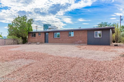 1931 Lester St, Tucson, AZ 85745-1947
