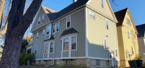 1901 Newberry Blvd, Milwaukee WI 53211-3657 exterior