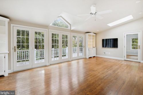 312 Alexandria Ave, Alexandria VA 22301-3036 exterior