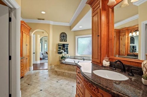 6069 Aldea Dr, Folsom CA 95762-7717 exterior