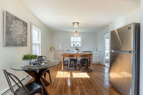 625 Turnpike St, North Andover MA 01845-6007 exterior