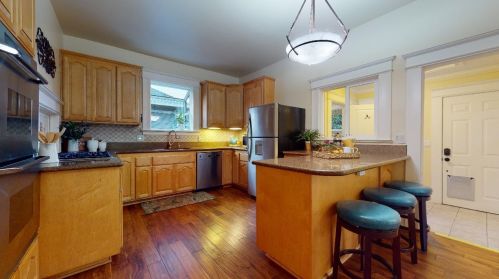 244 12 St, San Jose CA 95112-3436 exterior